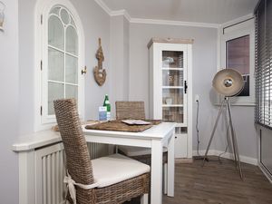 23981863-Ferienwohnung-2-Westerland (Sylt)-300x225-2