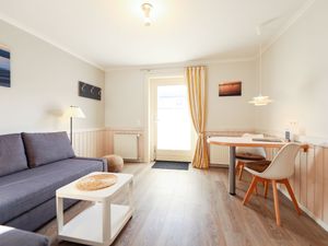 23981884-Ferienwohnung-2-Westerland (Sylt)-300x225-3