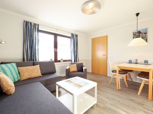 23981886-Ferienwohnung-3-Westerland (Sylt)-300x225-1