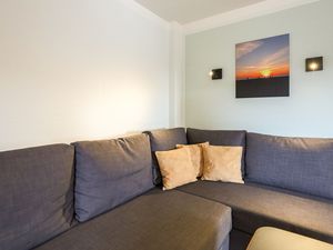 23981890-Ferienwohnung-4-Westerland (Sylt)-300x225-3