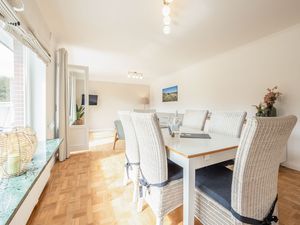 23981918-Ferienwohnung-4-Westerland (Sylt)-300x225-4