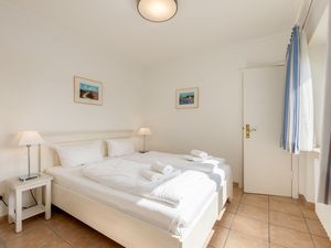 24027851-Ferienwohnung-4-Westerland (Sylt)-300x225-5