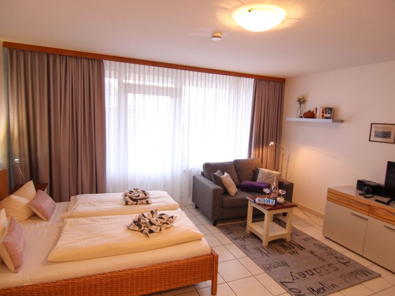 24059529-Ferienwohnung-2-Westerland (Sylt)-800x600-0