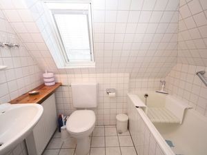 24059703-Ferienwohnung-2-Westerland (Sylt)-300x225-4