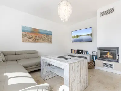 TV / Multimedia