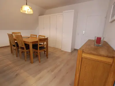 DiningRoom