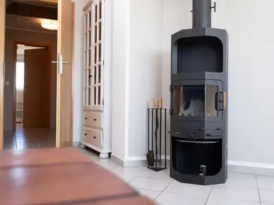 Kamin-/Ofen