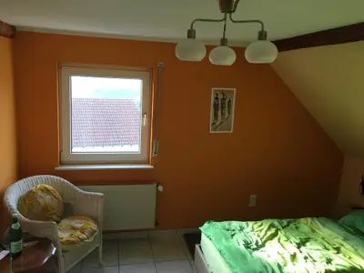 Schlafzimmer 2