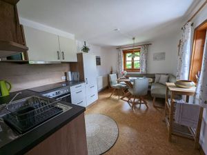 18593664-Ferienwohnung-5-Weyregg am Attersee-300x225-1