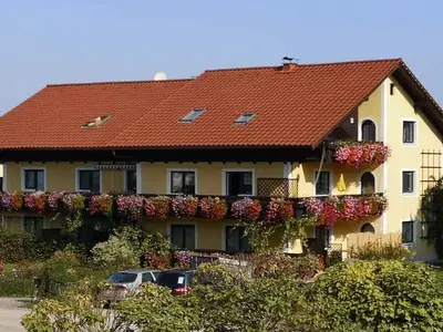 Ferienwohnung für 2 Personen (20 m²) in Weyregg am Attersee 1/10