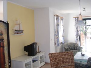 23878911-Ferienwohnung-4-Wieck am Darß-300x225-4