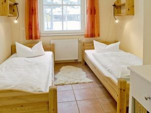 23878910-Ferienwohnung-4-Wieck am Darß-300x225-4