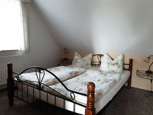 23879000-Ferienwohnung-2-Wieck am Darß-300x225-3