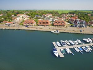 23066781-Ferienwohnung-6-Wiek auf Rügen-300x225-0