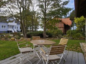 23890906-Ferienwohnung-4-Wiek auf Rügen-300x225-2