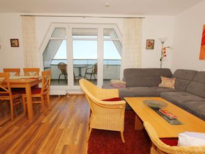 23956720-Ferienwohnung-6-Wiek auf Rügen-300x225-3