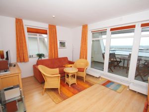 23956717-Ferienwohnung-3-Wiek auf Rügen-300x225-1