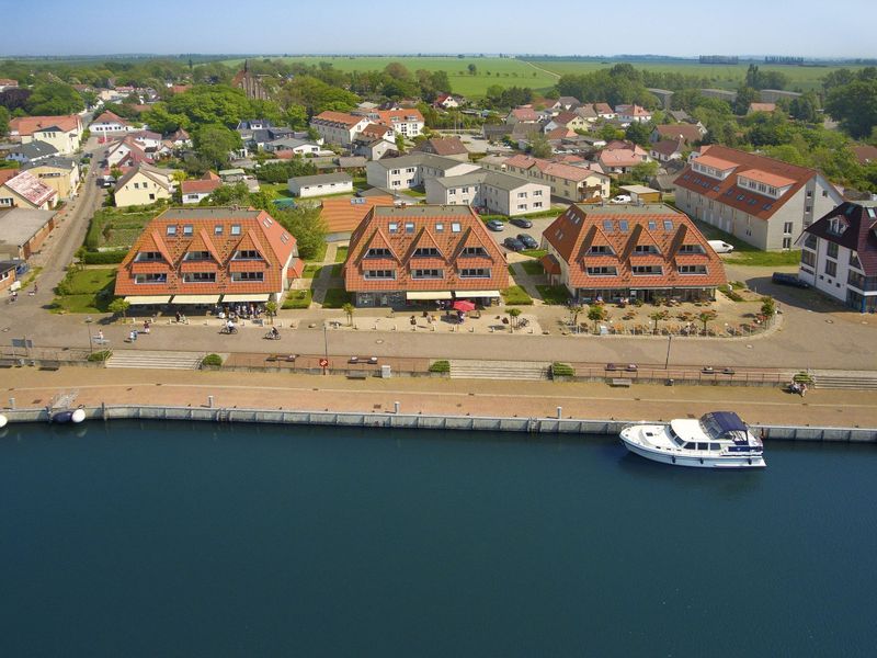 23956714-Ferienwohnung-4-Wiek auf Rügen-800x600-0