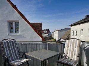 23968368-Ferienwohnung-4-Wiek auf Rügen-300x225-2