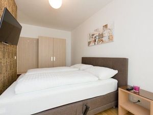 22493881-Ferienwohnung-4-Wien-300x225-5