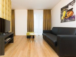 22493857-Ferienwohnung-4-Wien-300x225-1