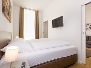 23162783-Ferienwohnung-4-Wien-300x225-4