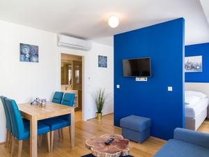 22493861-Ferienwohnung-4-Wien-300x225-4