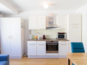 22493861-Ferienwohnung-4-Wien-300x225-5