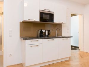 22493875-Ferienwohnung-4-Wien-300x225-3