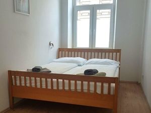 23307210-Ferienwohnung-8-Wien-300x225-2