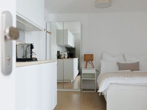 24027303-Ferienwohnung-2-Wien-300x225-0