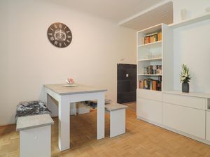 24005498-Ferienwohnung-5-Wien-300x225-1