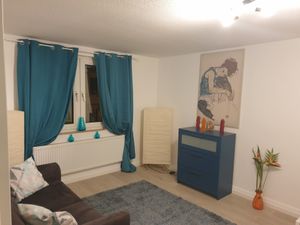 23915257-Ferienwohnung-8-Wiesbaden-300x225-1