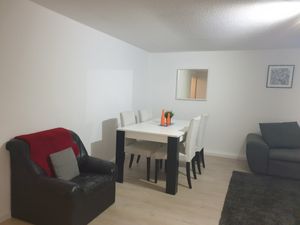 23915257-Ferienwohnung-8-Wiesbaden-300x225-3