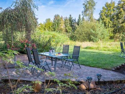 Terrasse mit Blick in Garten