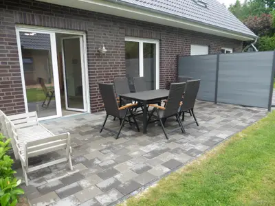 Außenansicht / Terrasse / Garten