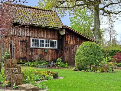Historischer Speicherim Garten