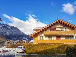 23836410-Ferienwohnung-6-Wilderswil-300x225-1