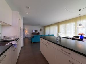 24000368-Ferienwohnung-6-Wildhaus-300x225-3