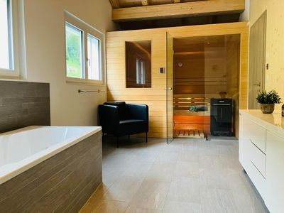 Sauna mit Badewanne