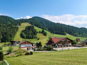 23854388-Ferienwohnung-4-Wildschönau-300x225-4