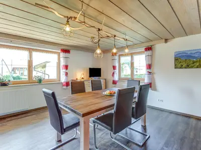 DiningRoom