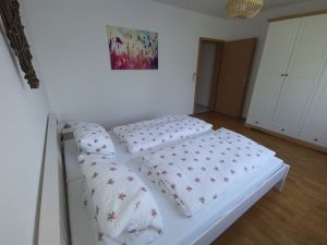 22649141-Ferienwohnung-3-Wilhelmsdorf (Nördlicher Bodensee)-300x225-4