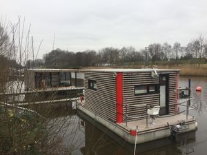 23525744-Ferienwohnung-4-Wilhelmshaven-300x225-3