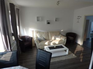 18709122-Ferienwohnung-5-Wilhelmshaven-300x225-4