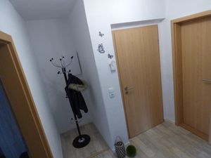 21650987-Ferienwohnung-3-Wilhelmshaven-300x225-4