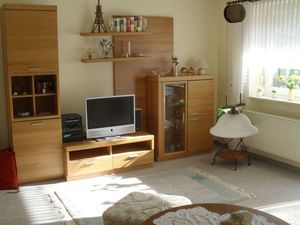 23960247-Ferienwohnung-2-Wilhelmshaven-300x225-2