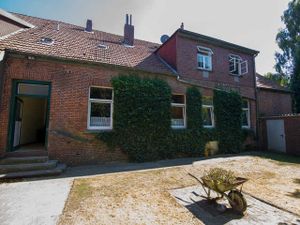 21472269-Ferienwohnung-6-Wilhelmshaven-300x225-1