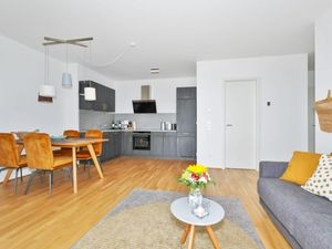 23938689-Ferienwohnung-2-Wilhelmshaven-300x225-1