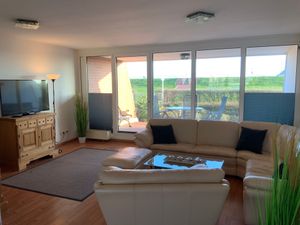 22030171-Ferienwohnung-3-Wilhelmshaven-300x225-1